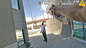 LAPD Cop Shoots Armed Man Outside The Olympic Community Police Station in Pico-Union - YouTube