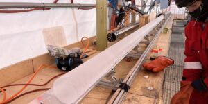 Science breakthrough: Greenhouse gases NOT to blame for prehistoric climate change, study of ice samples reveals